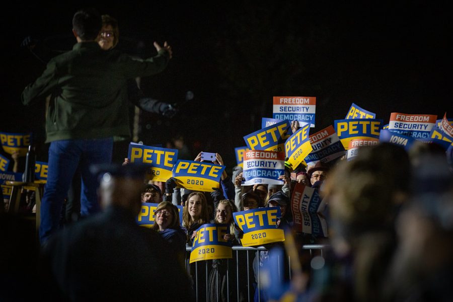 Candidate Pete Buttigieg at a rally in Des Moines Iowa. Photo courtesy of Flickr.