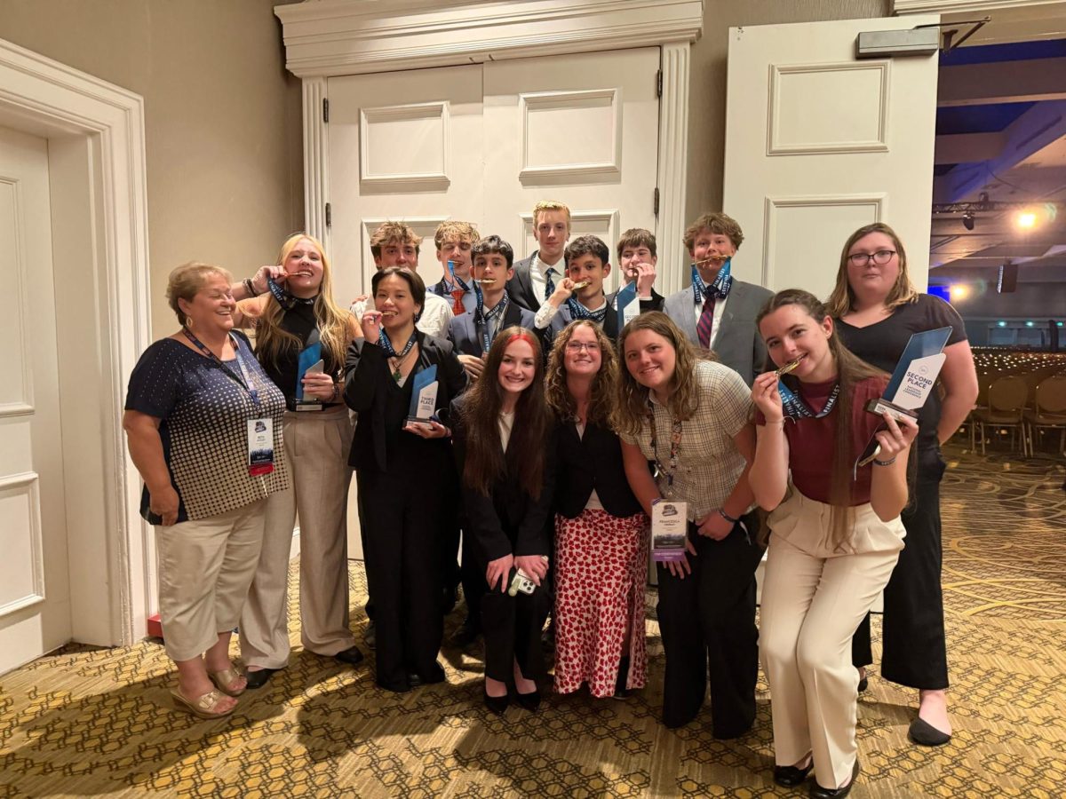 Hellgate's BPA chapter after the awards ceremony.